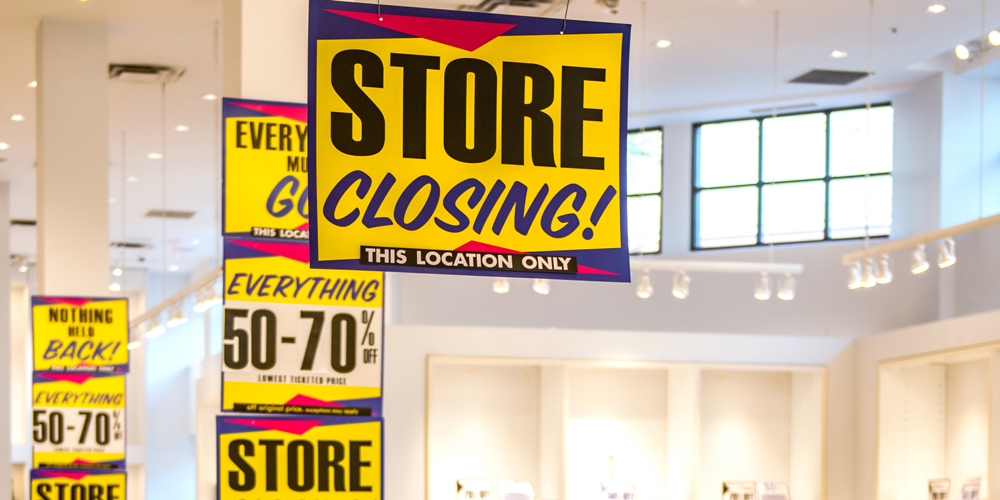 Store closing and clearance signs